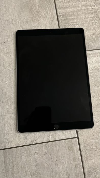 Ipad Pro 10.5 inch a1709 на запчастини