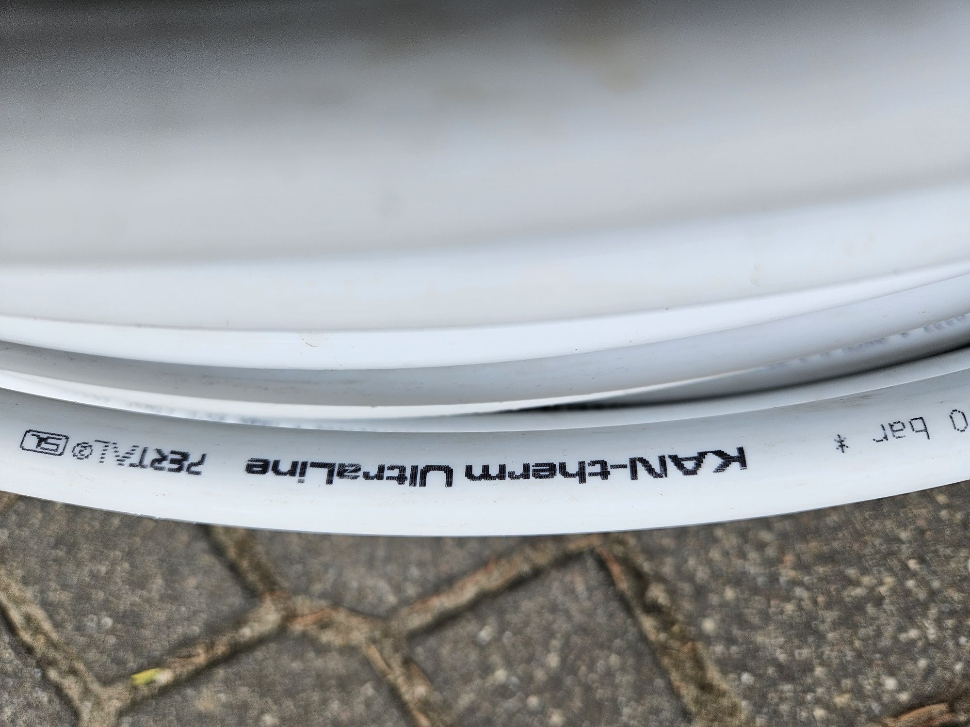 Rura kan-therm ultraline 16-2.2