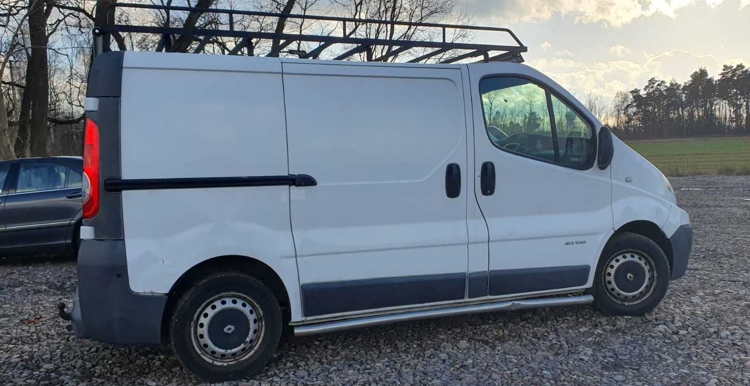 Renault Trafic MAX wyposażenie KLIMA*TEMPOMAT*PDC*HAK*BAGAŻNIK* vivaro