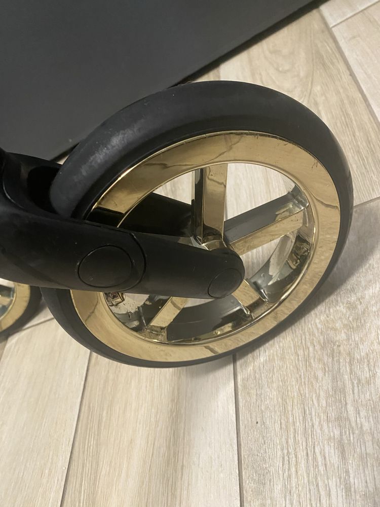 Cybex priam jeremy scott 1.0 i 2.0