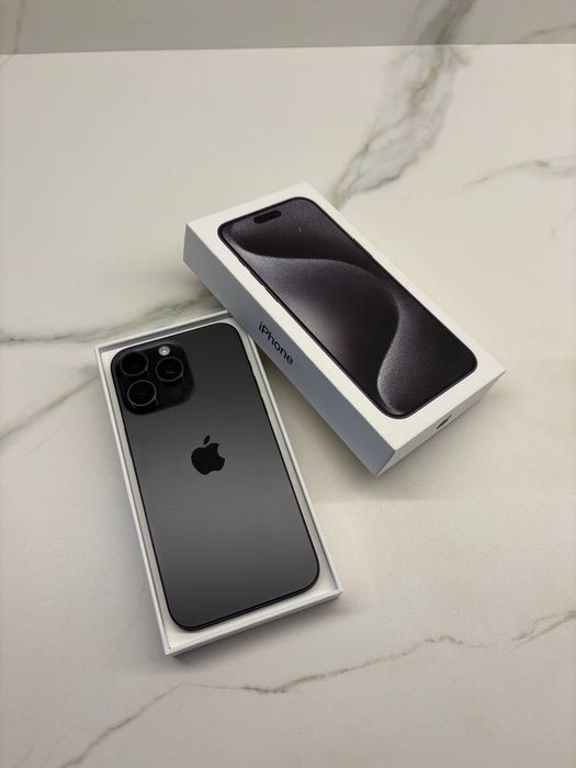 iPhone 15 Pro Max 256 GB top!