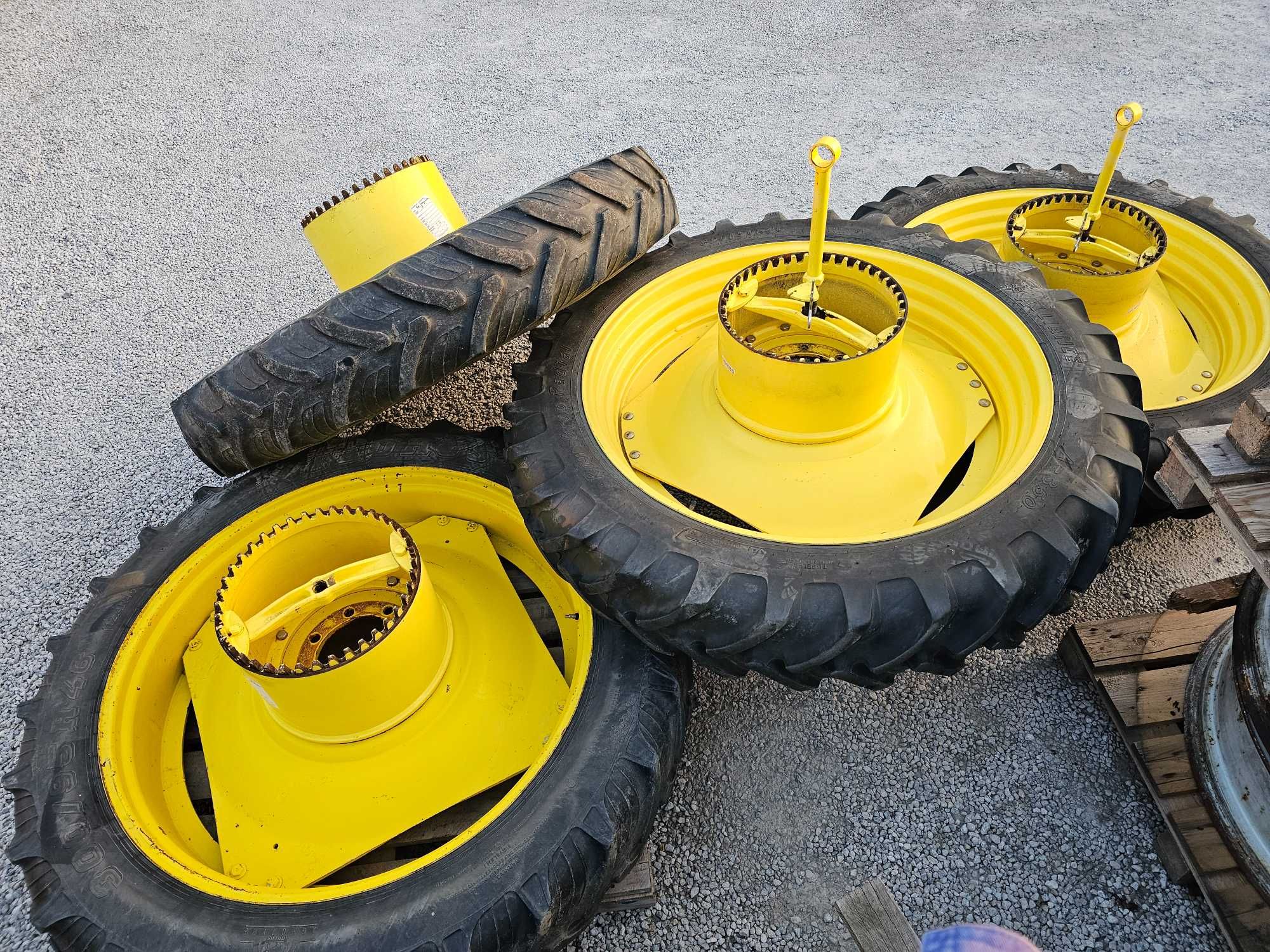 KOŁA WĄSKIE John Deere,Fendt,Kubota,Deutz,New Holland,Same,Zetor,Case