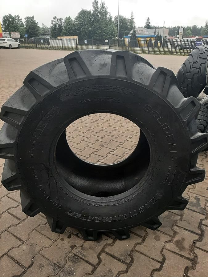 Opona używana przemysłowa 18-19.5 18R19.5 SOLIDEAL 600zł W4487