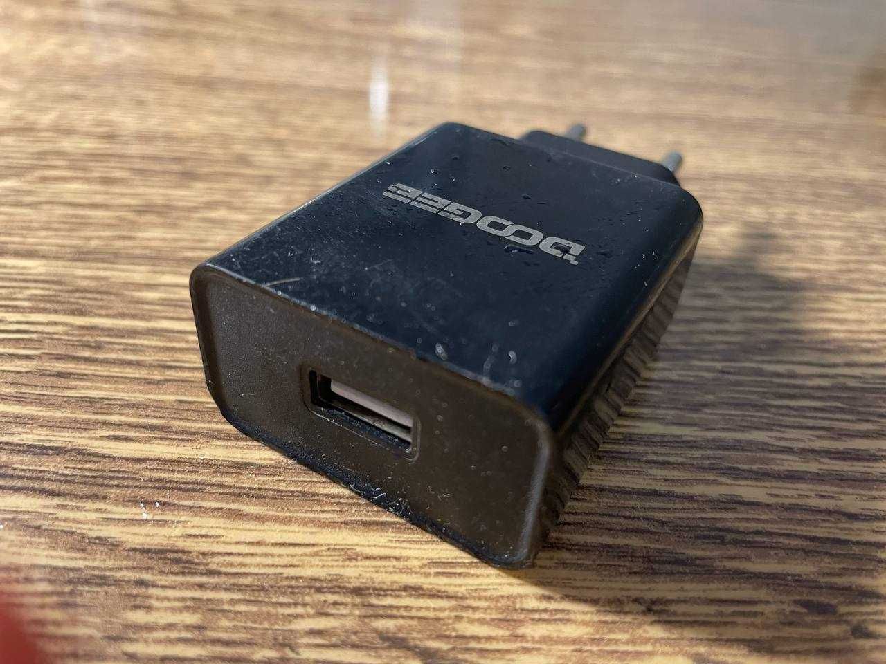 Блок живлення Fast Charger 3.0 HU-FC016K7-EU, вихід до 3A, 12V, QC