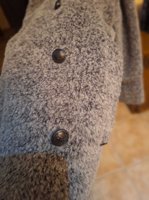 Продам жіноче демісезонне напівпальто, 42 евро  розм.