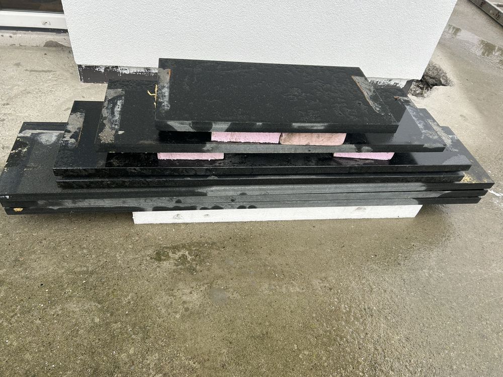 Parapety granitowe