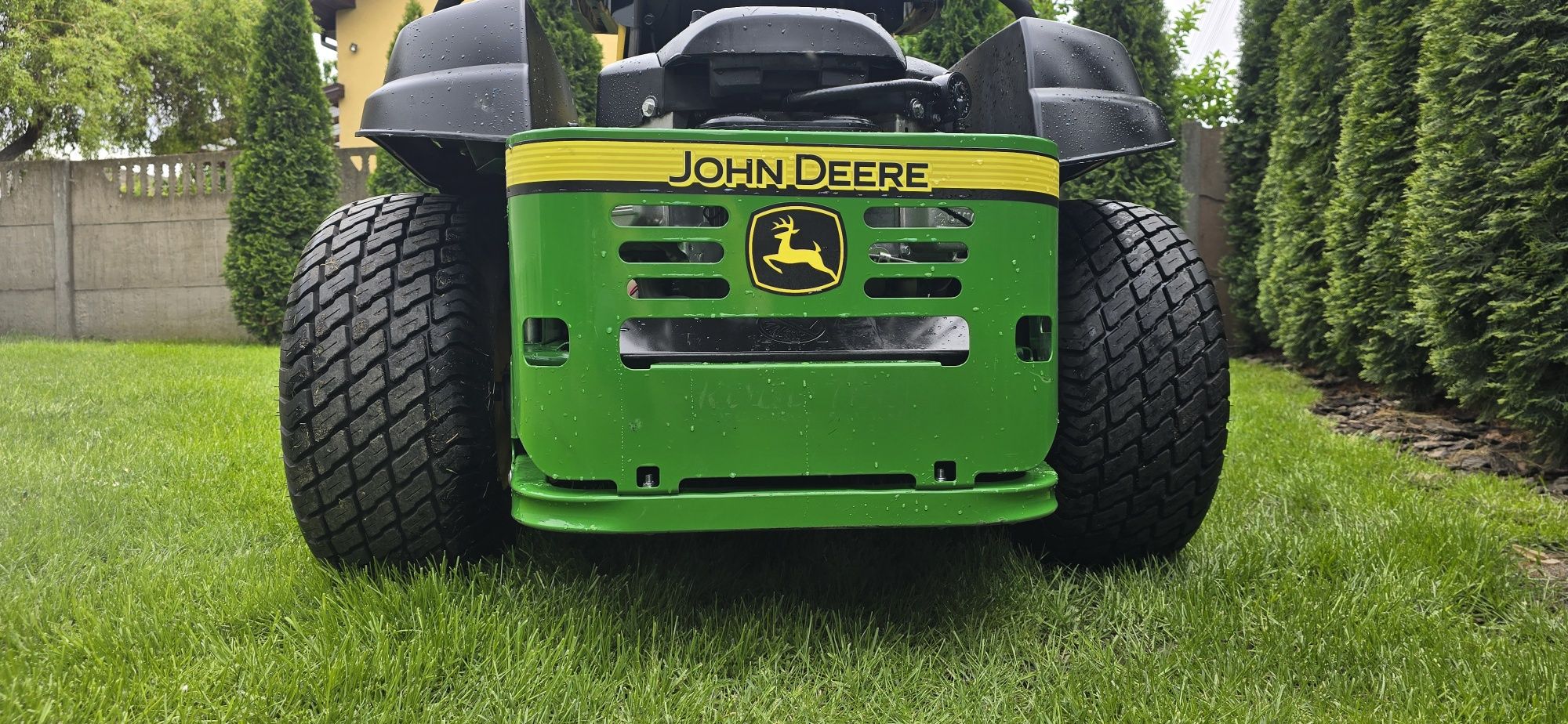 Traktorek kosiarka John Deere Ztrak Z525E Briggs 20Hp