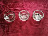 lote de 3 cinzeiros novos
