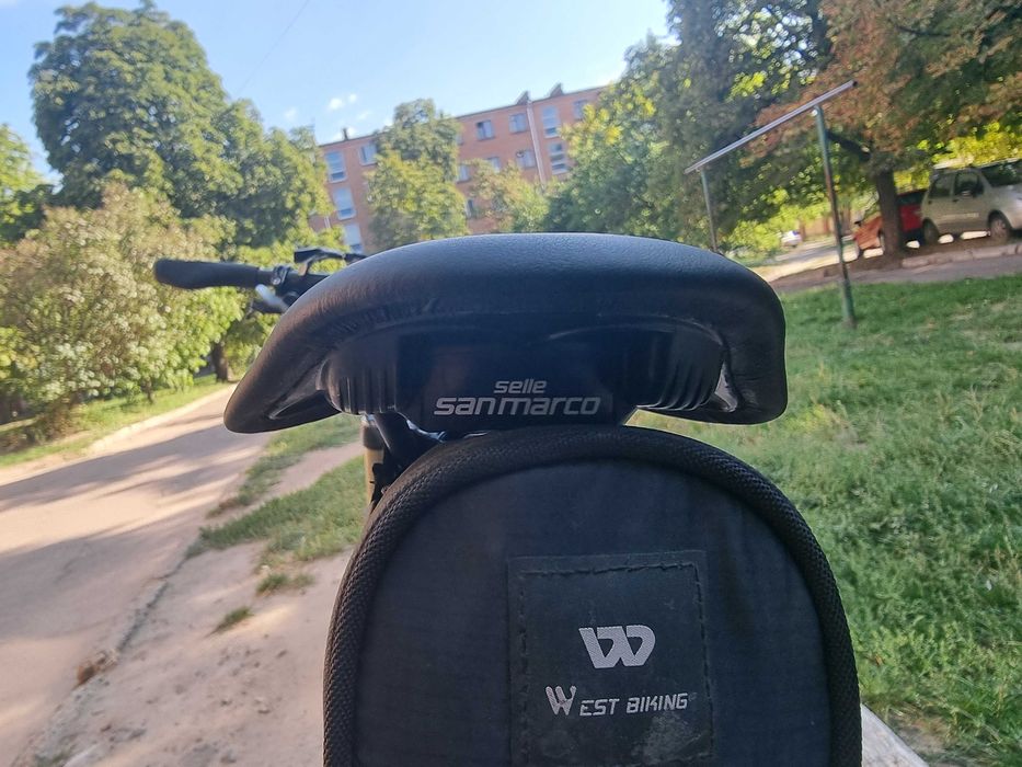 Велосипедное седло Selle San Marco Shortfit Dynamic Open-Fit (Италия)