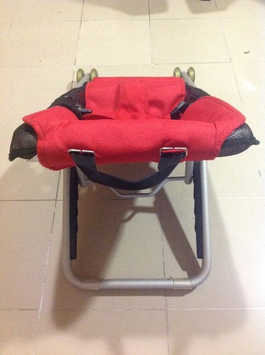 Cadeira / Espreguiçadeira Bébé c/ Rodas e Saco de Transporte.