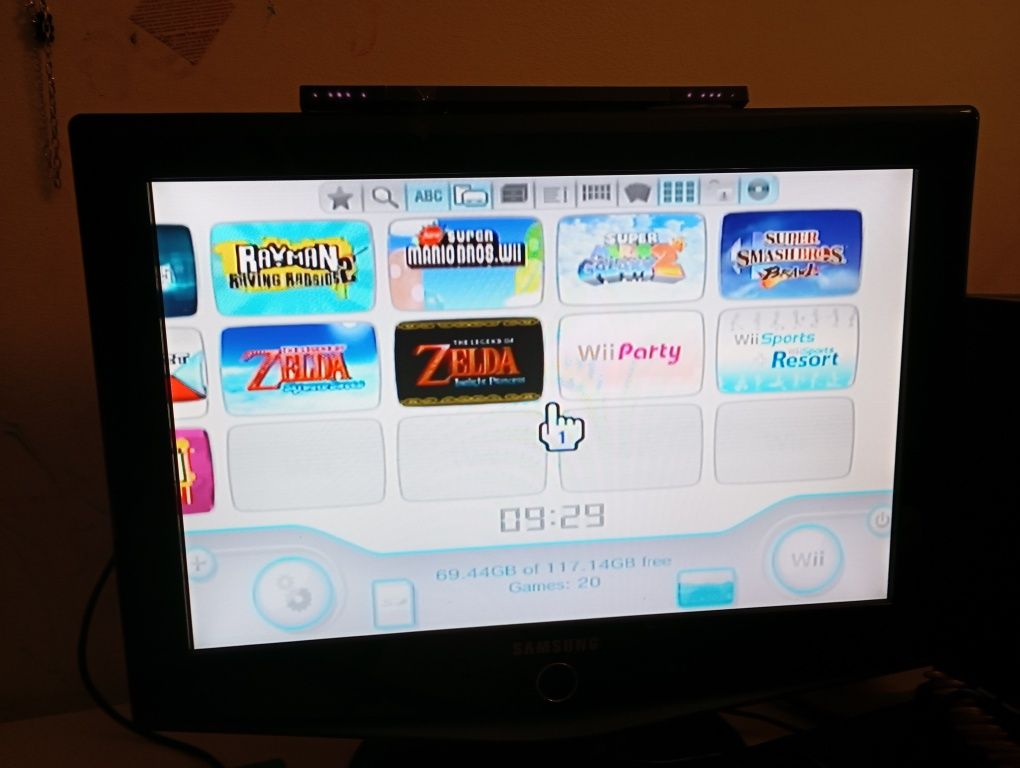 Nintendo Wii desbloqueada C/cabos