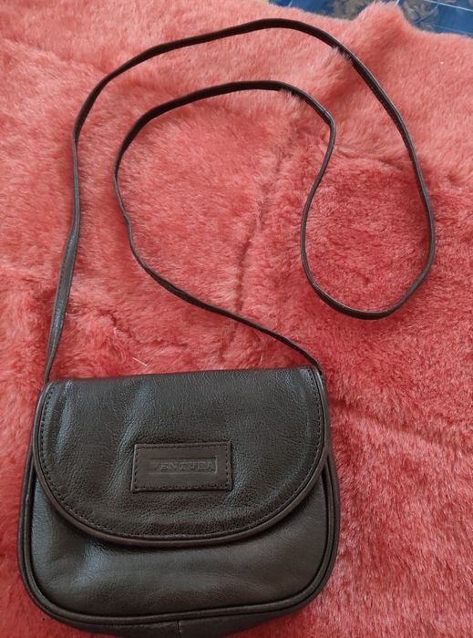 Шкіряна маленька сумочка