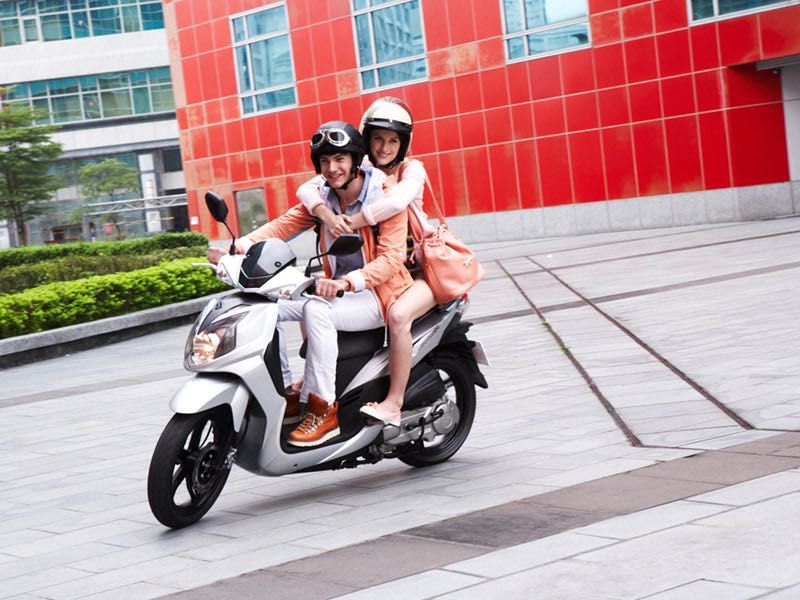 Skuter skutery wynajem na dostawy 125cc kat. B Uber Eats Bolt Wolt