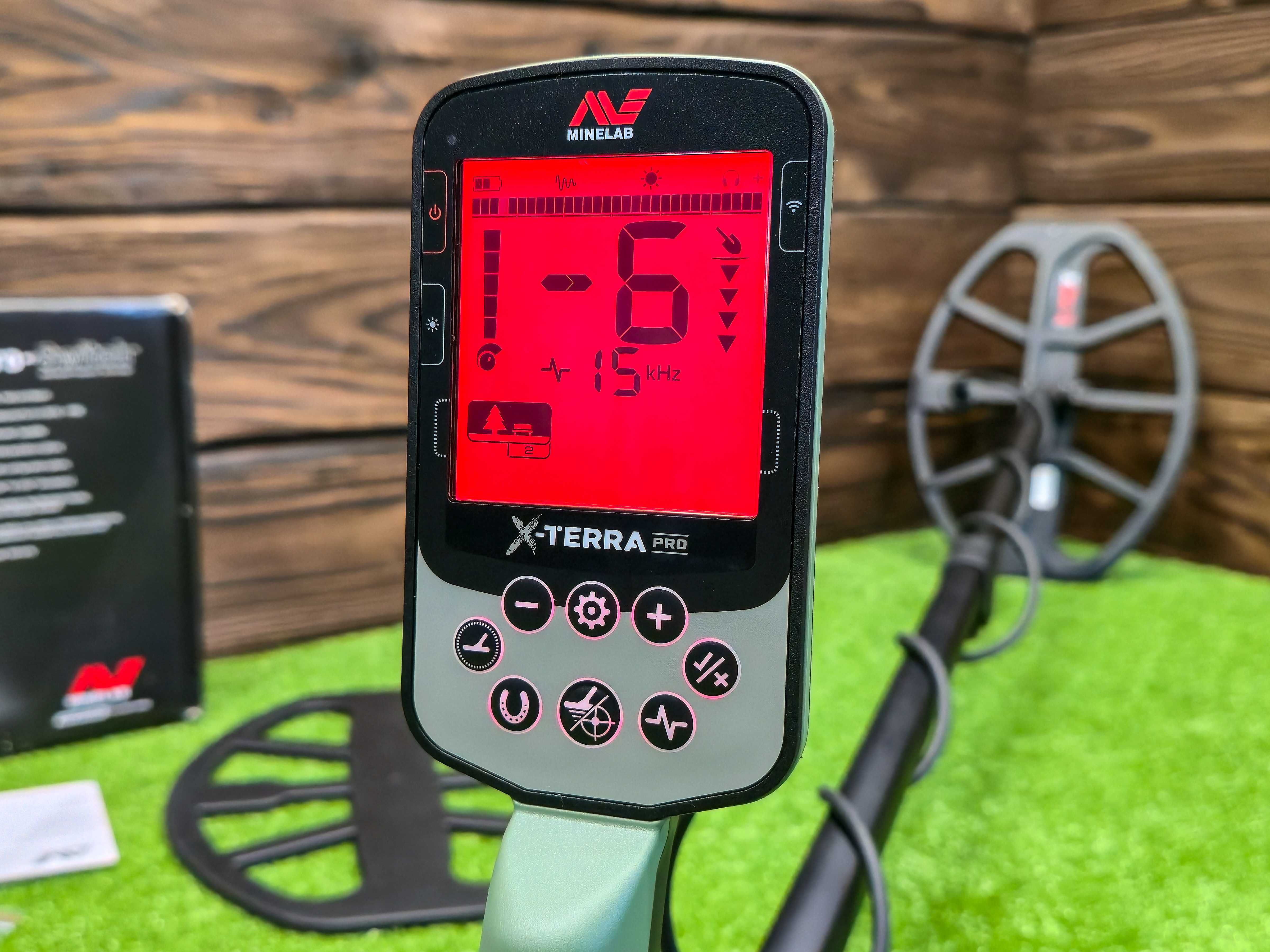 Металошукач Minelab X-Terra Pro