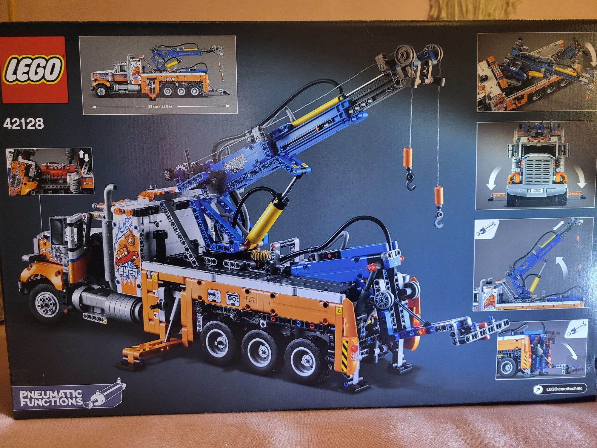 Klocki LEGO Technic 42128 - Ciężki samochód pomocy drogowej