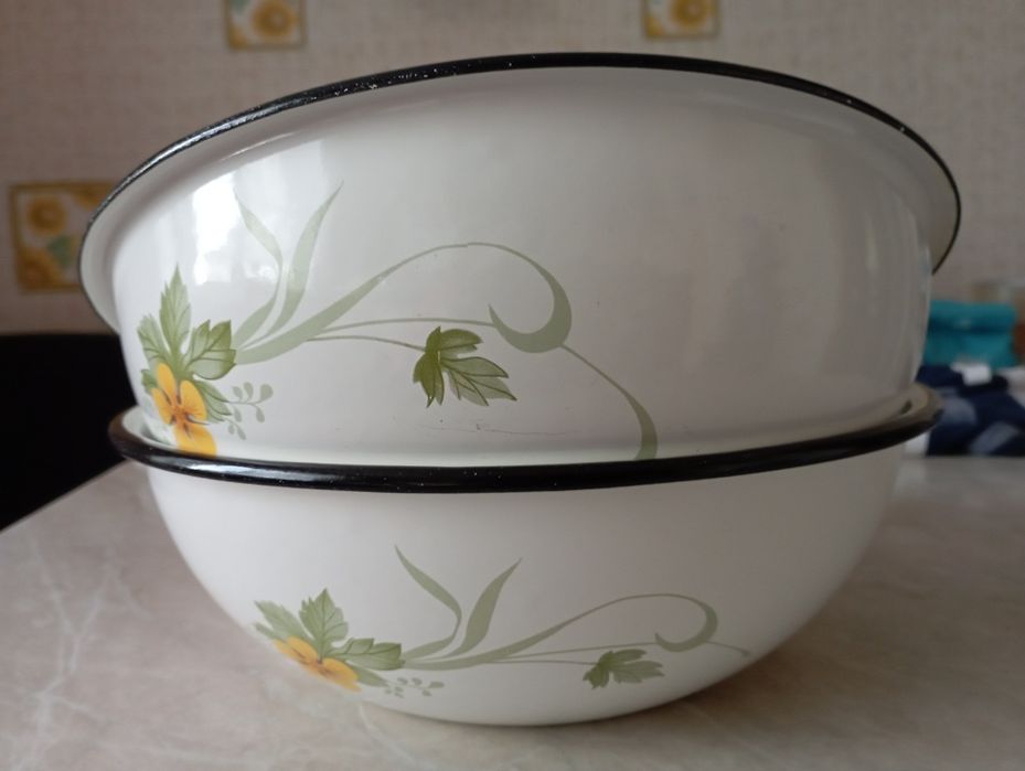 Миски эмалированные советские