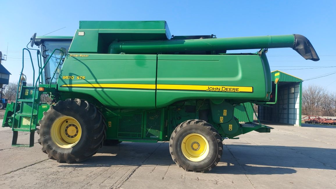 Продам John deere 9570sts