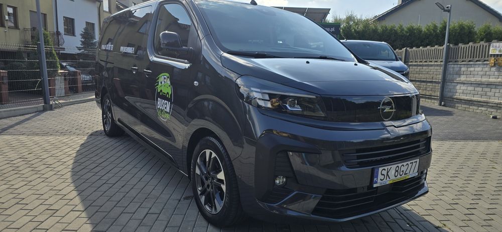 Wynajem Bus Opel  Zafira C(Vivaro)