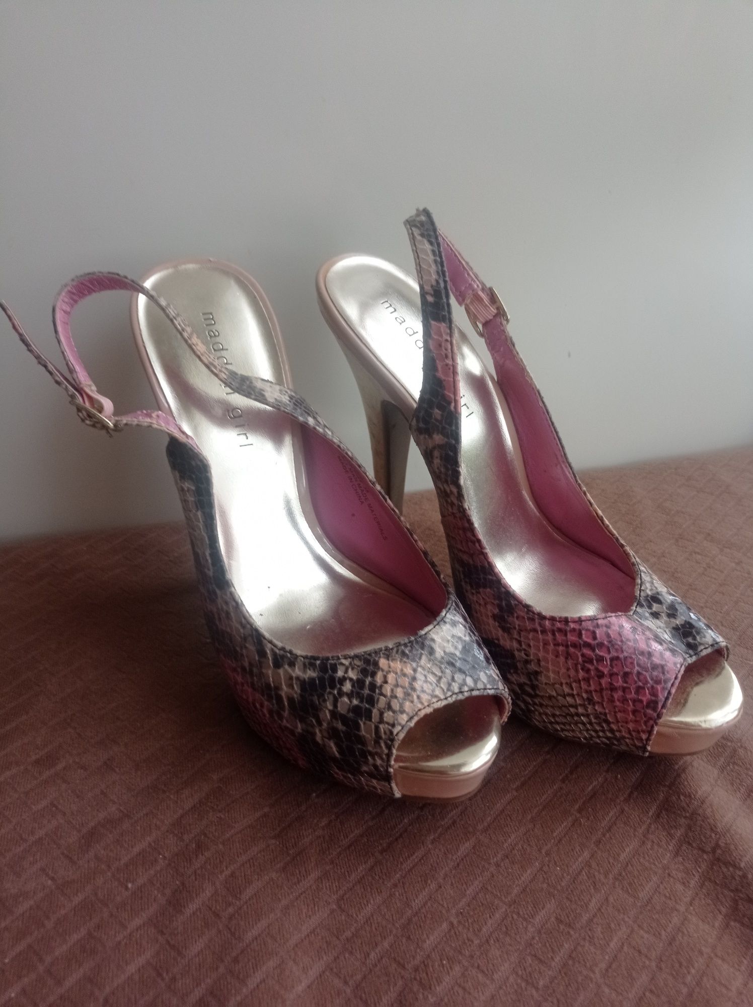 Buty damskie rozmiar 38