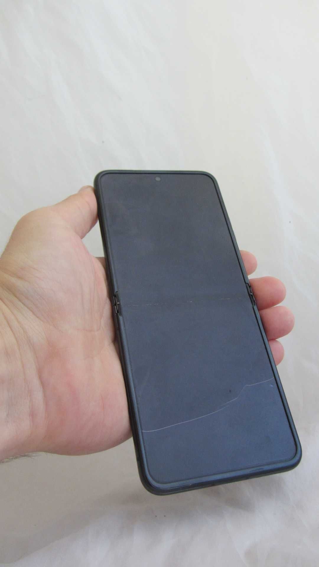 Motorola Moto Razr 40 Ultra 8/256GB Infinite Black