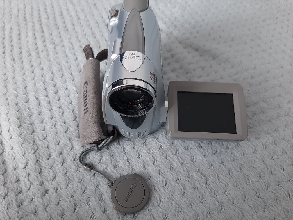 Kamera cyfrowa Canon MV 800 Digital Video Camcorder