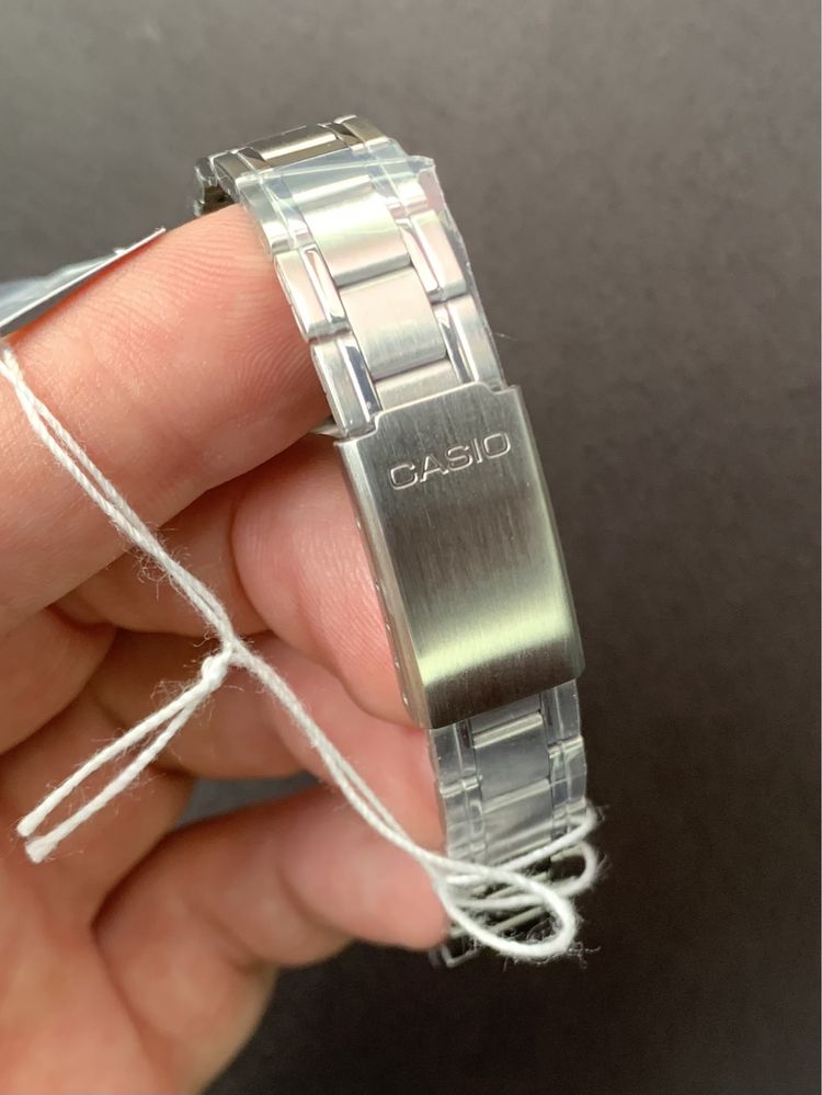 Годинник жіночий Casio LTP-V007D-1 Оригінал Гарантія Часы женские