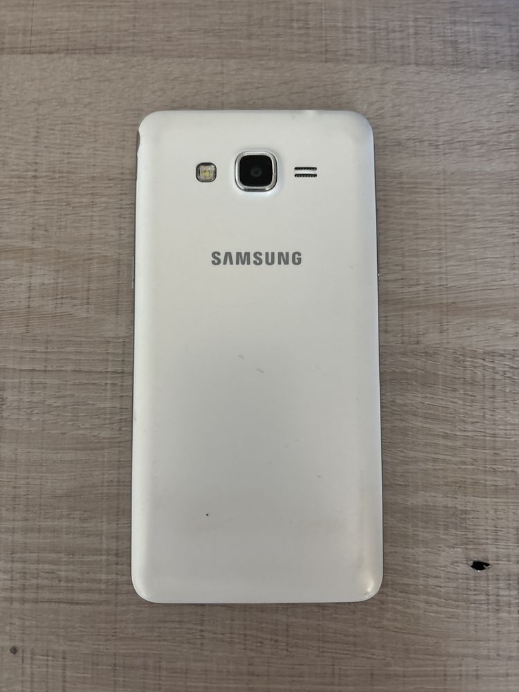 Samsung Galaxy GRAND Prime + Case