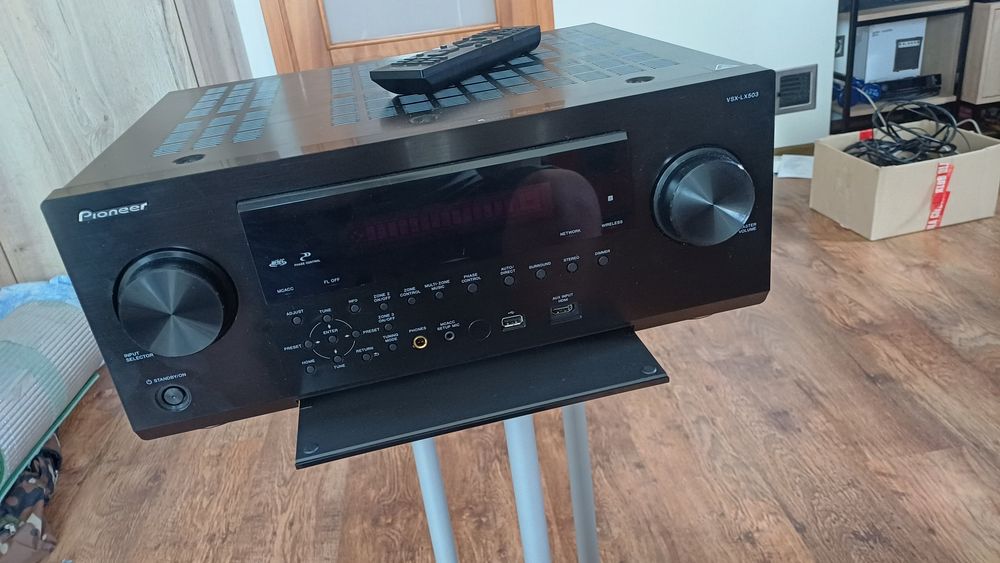 Kino domowe Pioneer VSX-LX503 + sub B&W ASW750 + 7 glosnikow Klipsch