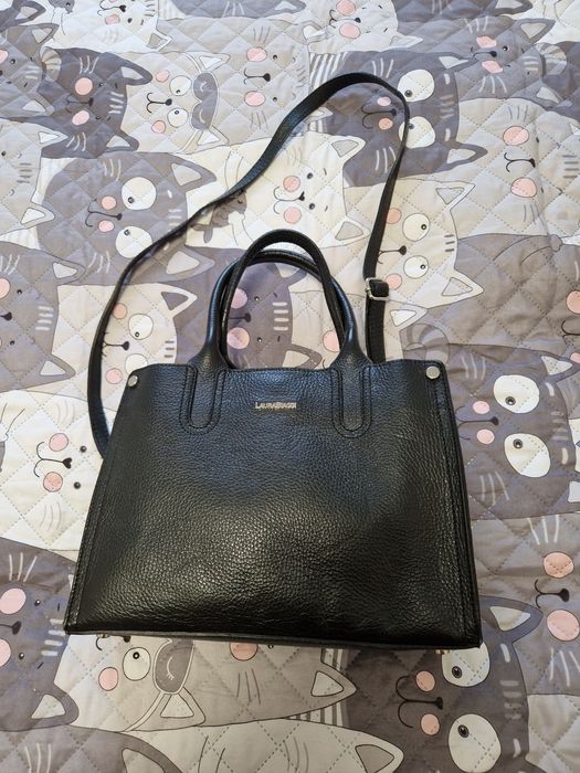 Чудова шкіряна сумка Laura Biaggi