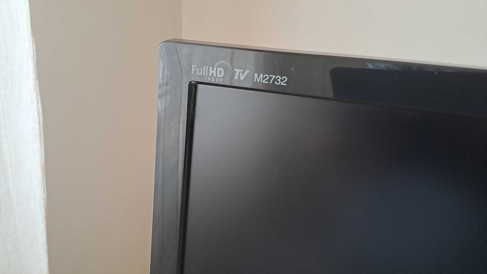 Monitor LG 27 cali z tunerem TV