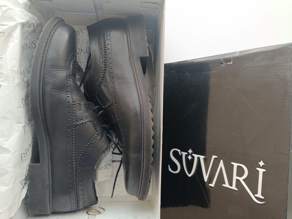 чоловічі туфлі SUVARI
