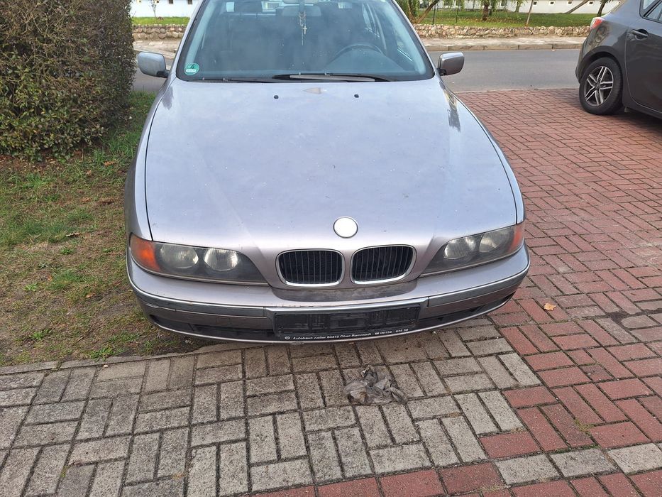 Bmw e39 2l benzyna