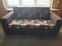 Używana sofa kwiaty