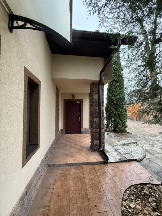 Будинок Буча Лісова