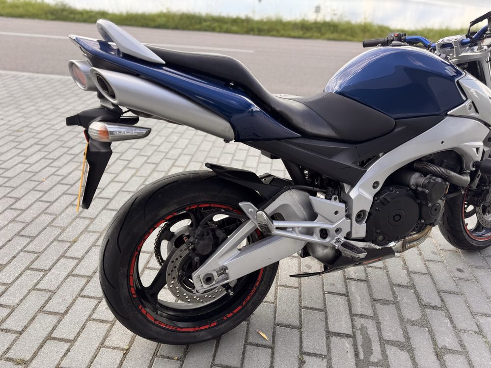Suzuki gsr600 2006 сузукі джіесер привезений з англії на документах