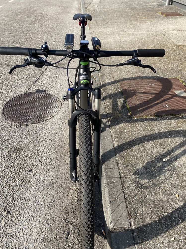 Bicicleta BTT Vertex 790 + Acessorio diversos