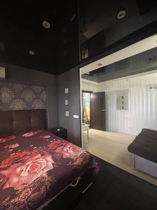 Продаж 2 кім. 9 мкрн. Лівий берег