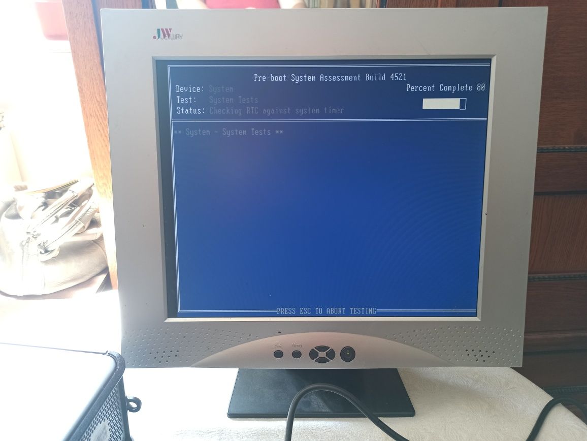 Monitor Yetway LCD 821A