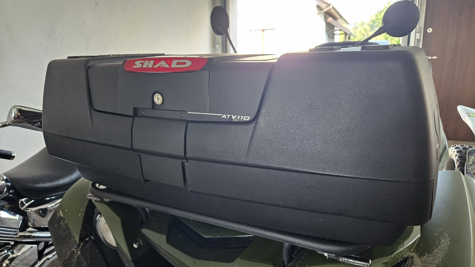 KUFER SHAD 110L ATV110


34x58,5x93cm (wysokość x głębokość x dł