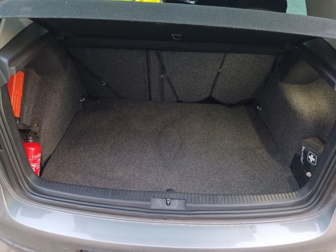 Volkswagen Golf V united 1.4 MPI 2008r.