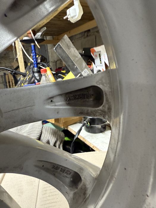 Диски BMW R18 8j ET30 5x112