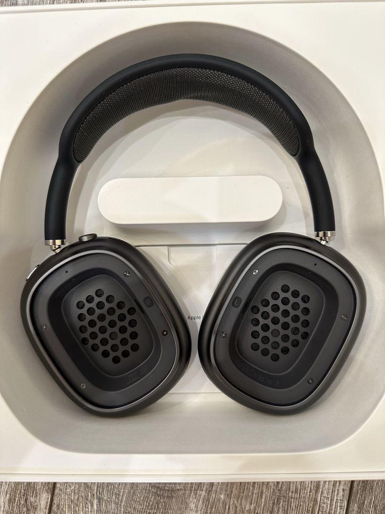 Бездротові навушники AirPods MAX Space Gray