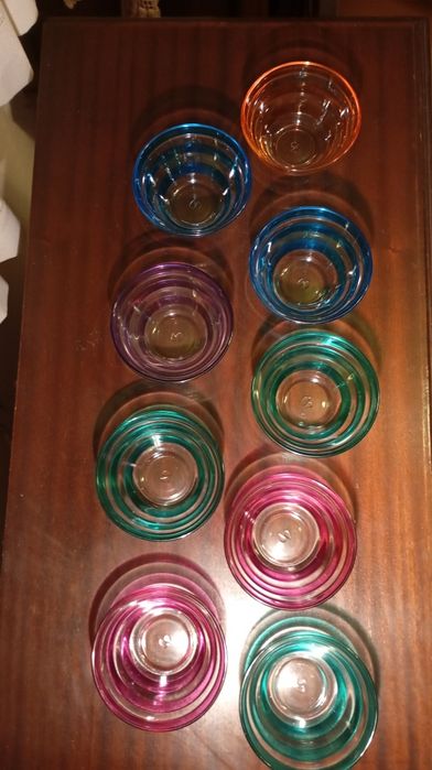 Conjunto 9 taças coloridas