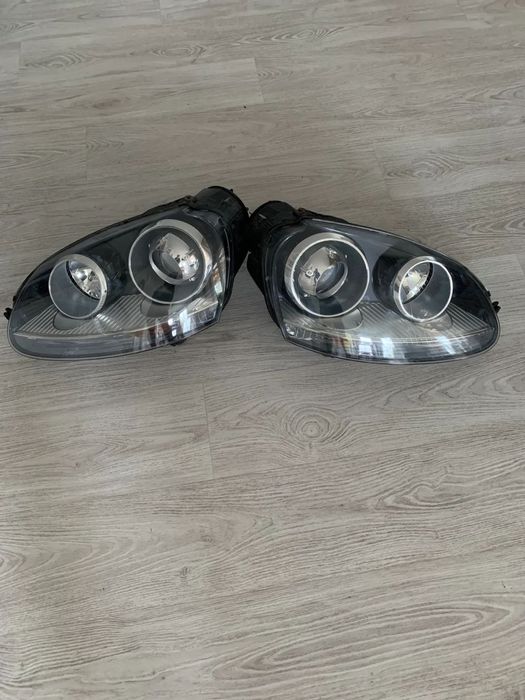 Lampa lewa prawa  przednia XENON VW Golf V 1k6941031 1k6941032 PRZETWORNICA 1T0907391