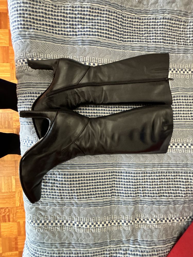 Botas pretas senhora