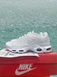 Buty NikeAirMaxWhite TN Plus Moda Obuwie sportowe rozmiar.40