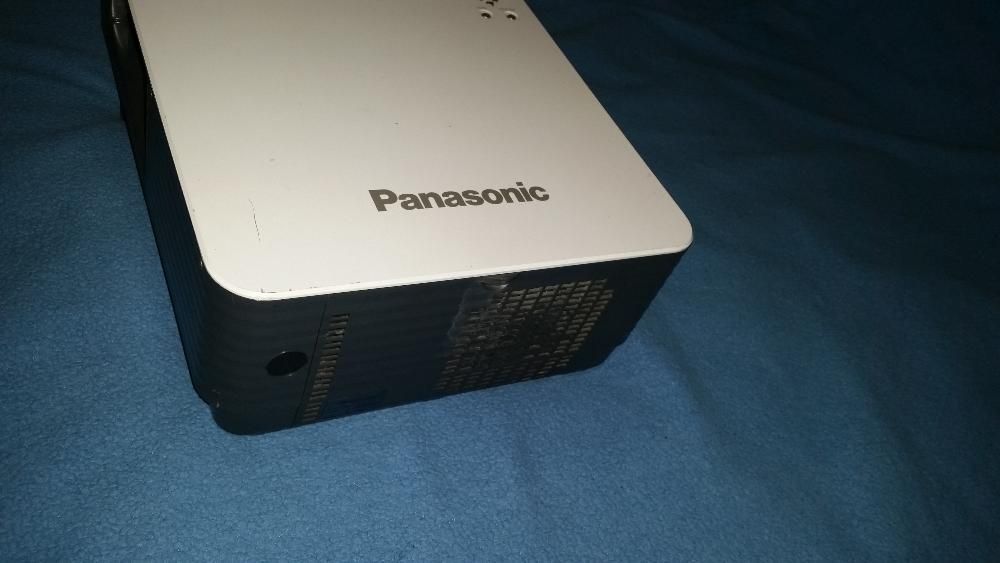 Проэктор Panasonic Pt D3500U