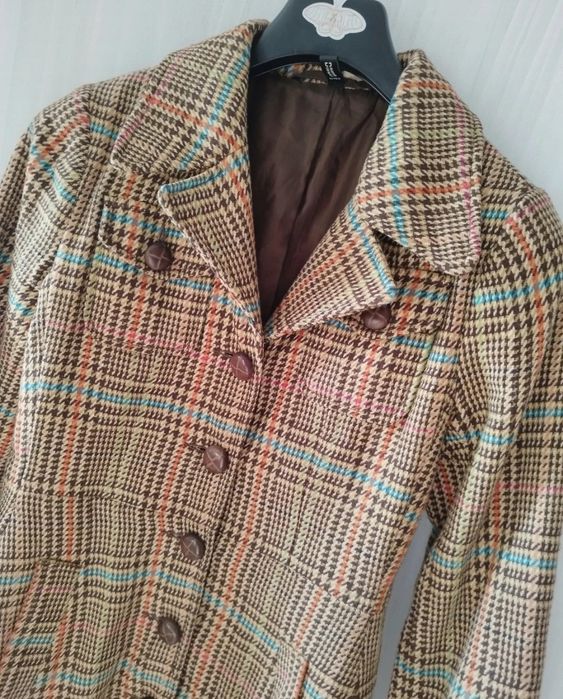 Piękny stylizowany płaszcz w kratkę brąz taliowany 38 M retro styl