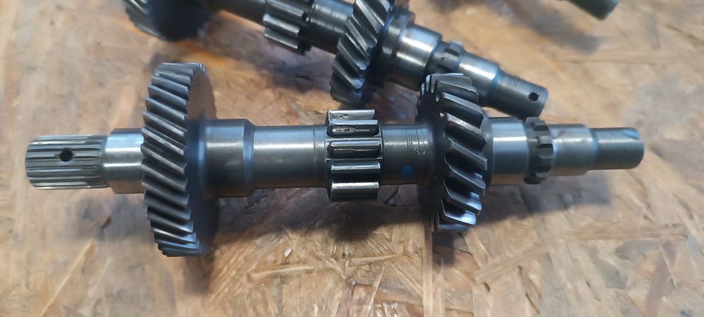 Fiat 126p choinka skrzyni biegów oryginalna czarna wzmocniona