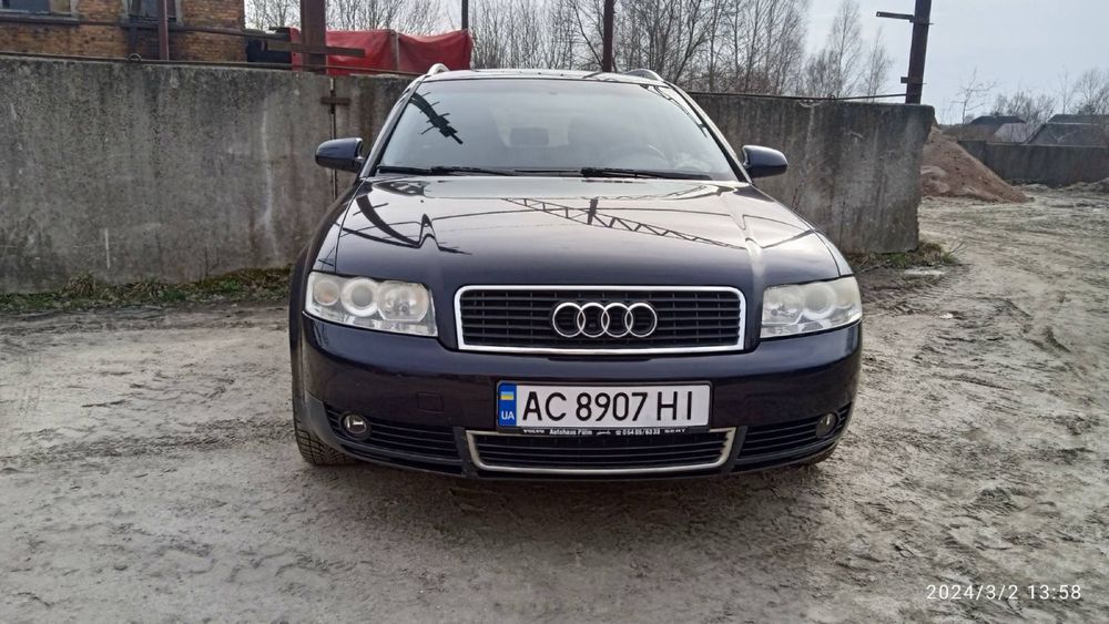 Ауді А4 В6   1,9.